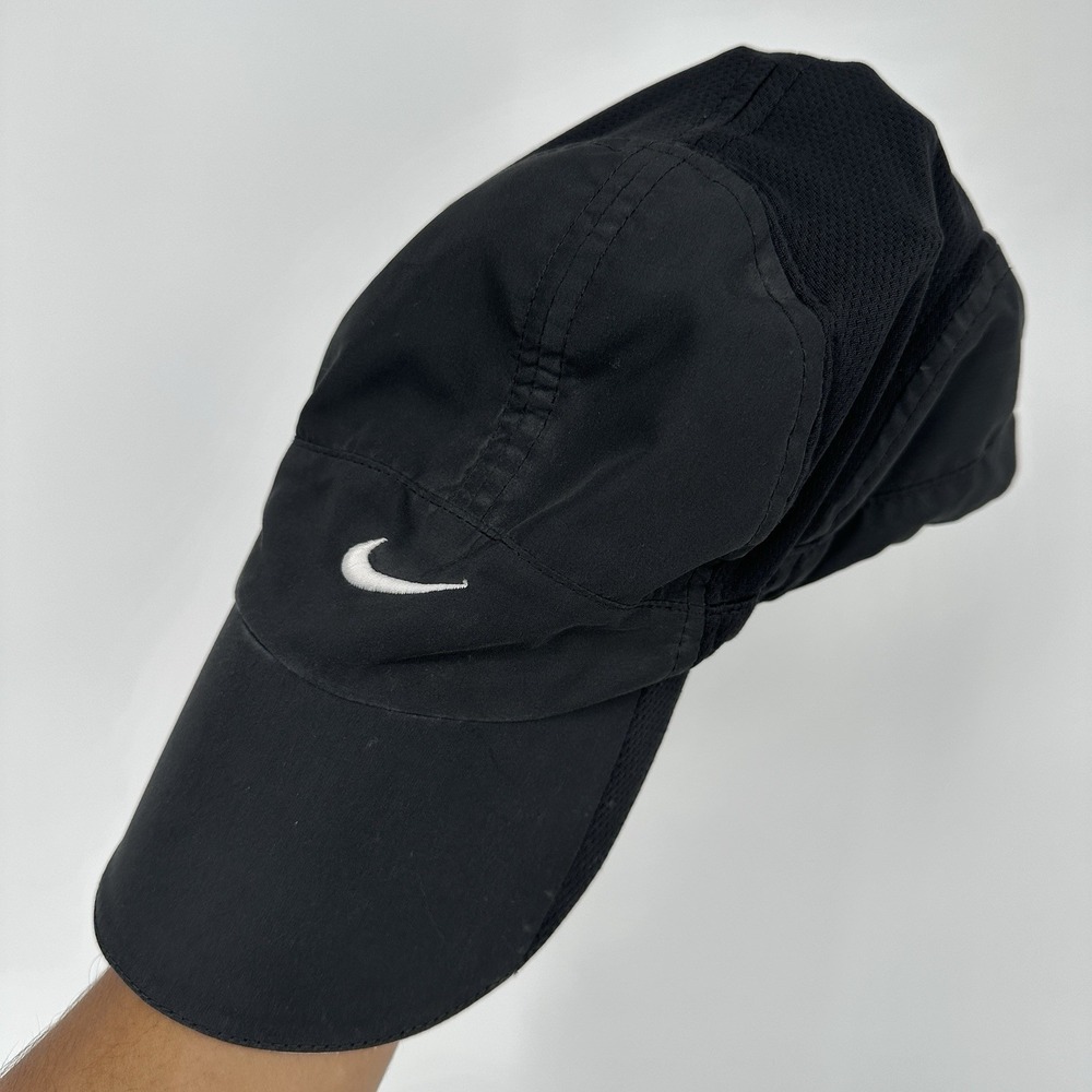 black Nike Featherlight Dri-FIT 7-Panel Running Cap Hat